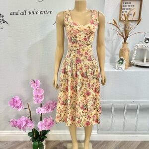 Vintage Champagne West Women’s Cottagecore Floral Sleeveless Dress Size S Small